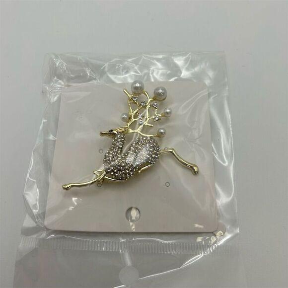 Christmas Holidays Gold Tone Reindeer Brooch Pin with Rhinestones & Faux Pearls - Picture 4 of 7